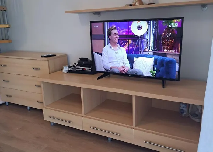 Family & Groups * Zára