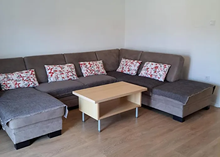 Family & Groups Apartman Zára