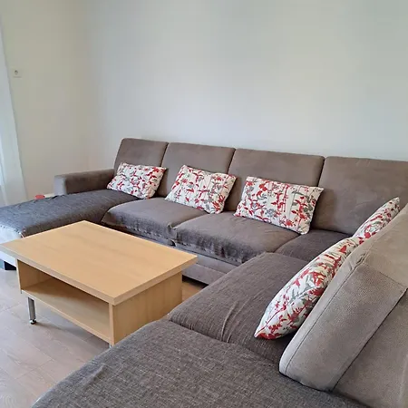 Apartment Family & Groups