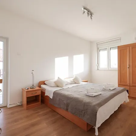 Family & Groups Apartment